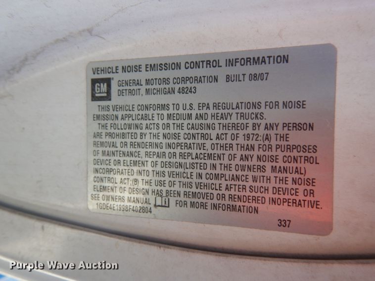 image for item DJ8109 2008 GMC C4500  Crew Cab flatbed truck