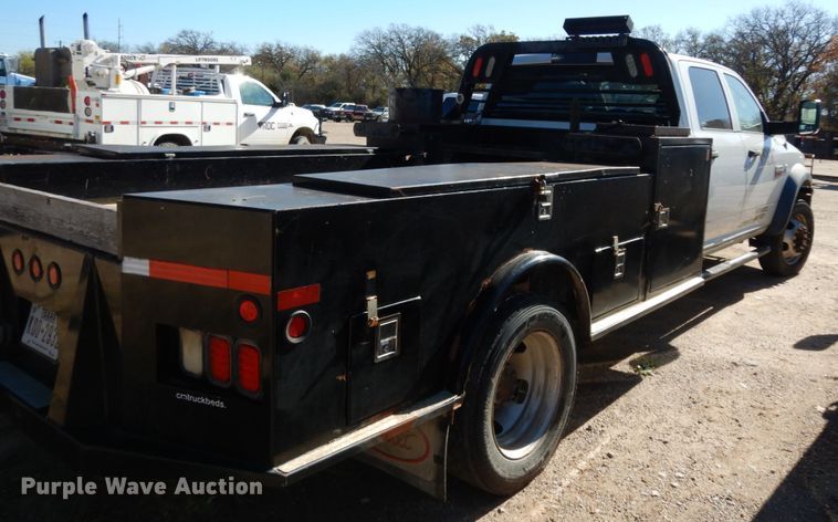 image for item DJ8117 2011 Dodge Ram 5500HD  flatbed truck