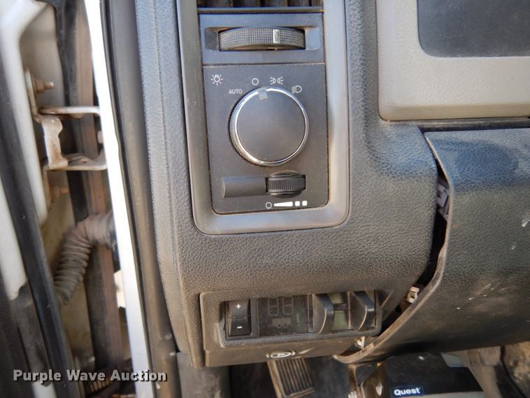 image for item DJ8117 2011 Dodge Ram 5500HD  flatbed truck