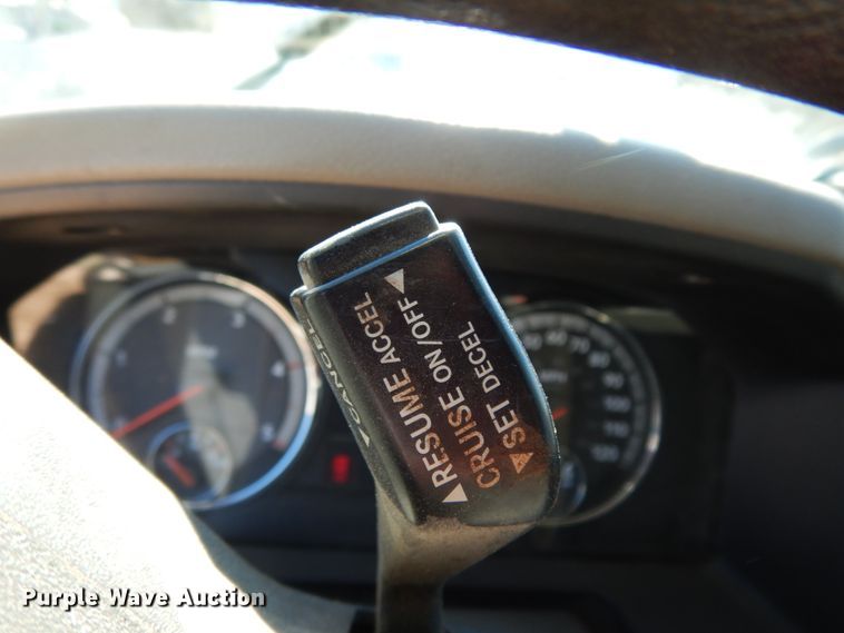 image for item DJ8117 2011 Dodge Ram 5500HD  flatbed truck