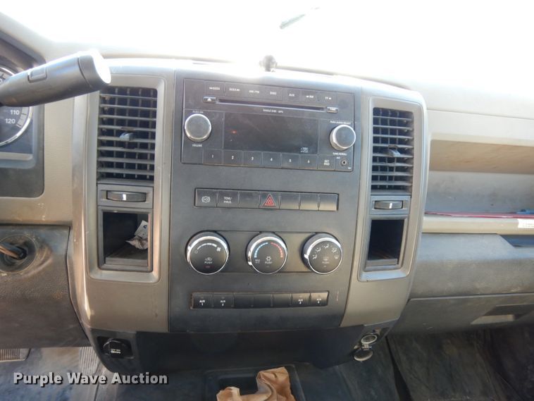 image for item DJ8117 2011 Dodge Ram 5500HD  flatbed truck