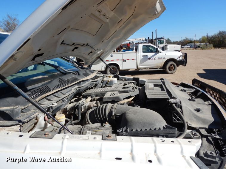 image for item DJ8117 2011 Dodge Ram 5500HD  flatbed truck