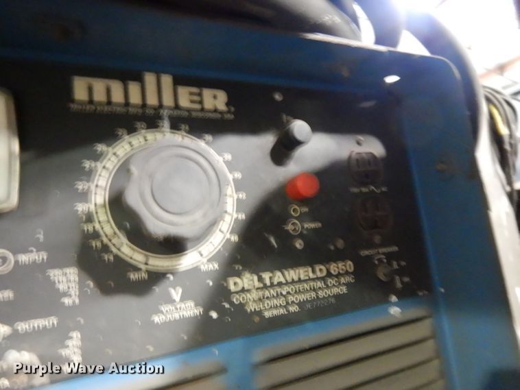 image for item DL2551 Miller Deltaweld 650 welder