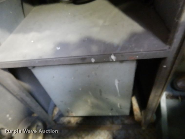 image for item DL2551 Miller Deltaweld 650 welder