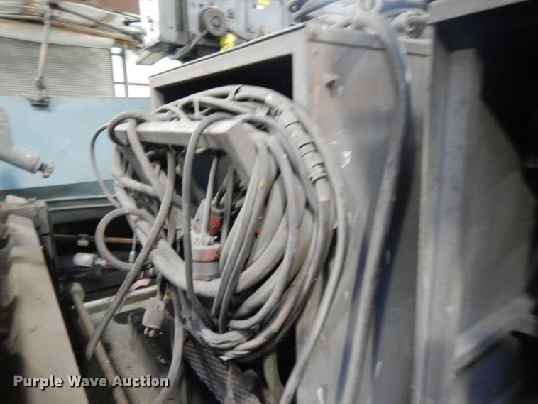 image for item DL2551 Miller Deltaweld 650 welder