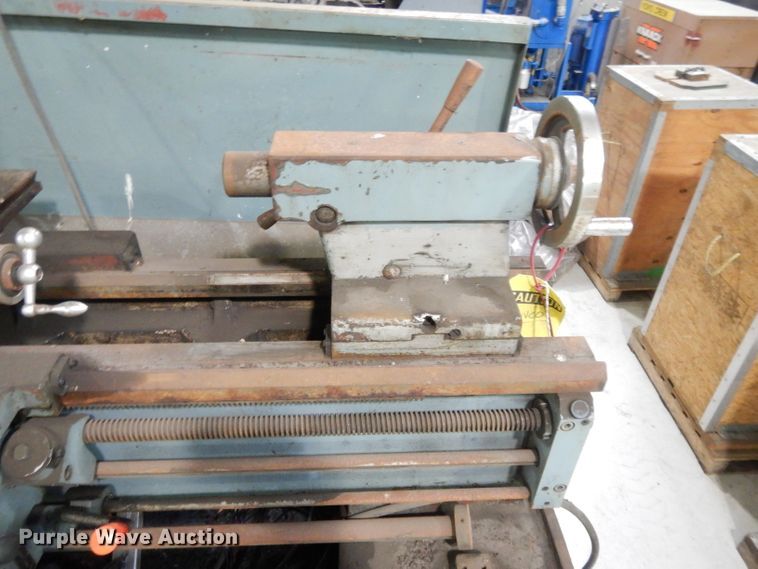 image for item DL2553 1991 Goodway GW1660 engine lathe