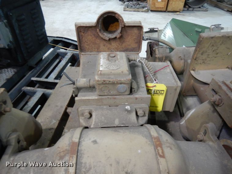 image for item DL2554 (2) Standard Electric bench grinders