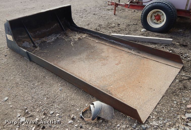 image for item DL2560 Dymax Duckbill skid steer bucket