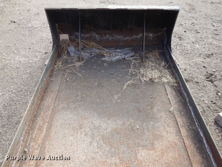 image for item DL2560 Dymax Duckbill skid steer bucket