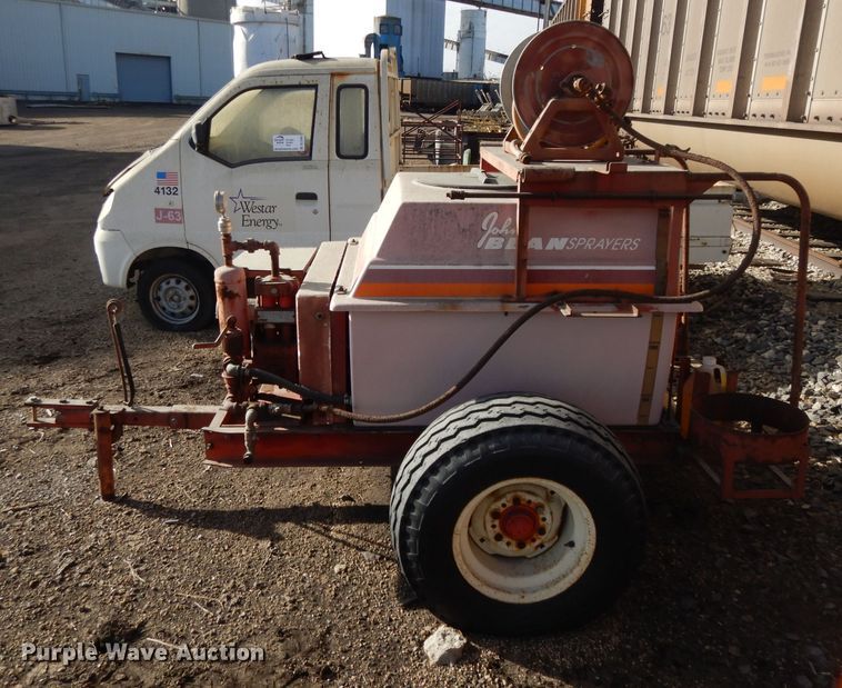 image for item DL2561 John Bean sprayer