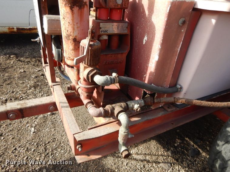 image for item DL2561 John Bean sprayer