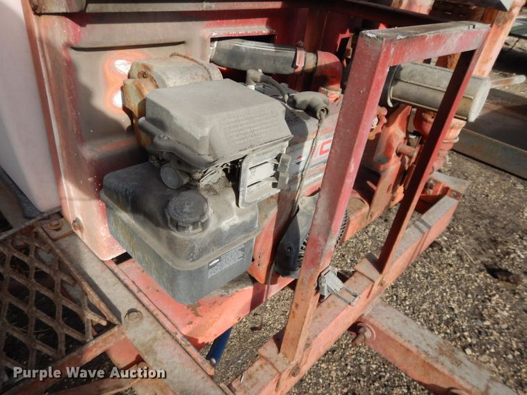 image for item DL2561 John Bean sprayer