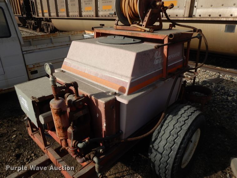 image for item DL2561 John Bean sprayer