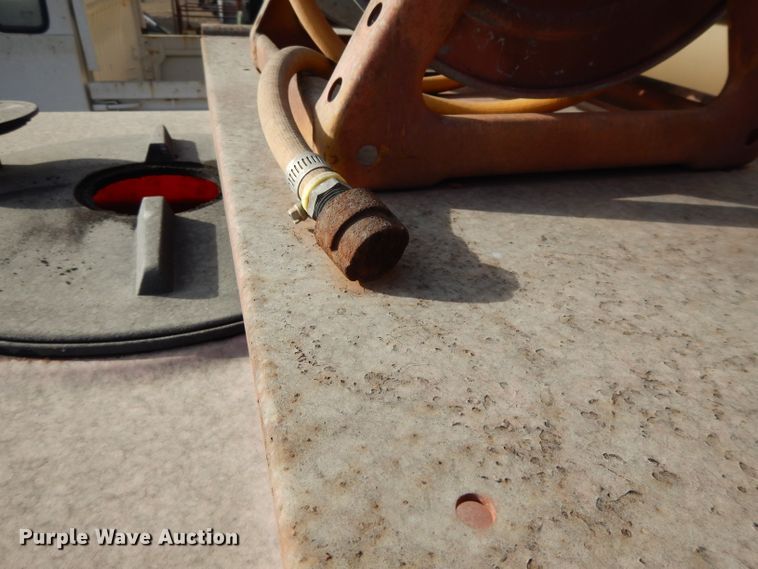 image for item DL2561 John Bean sprayer