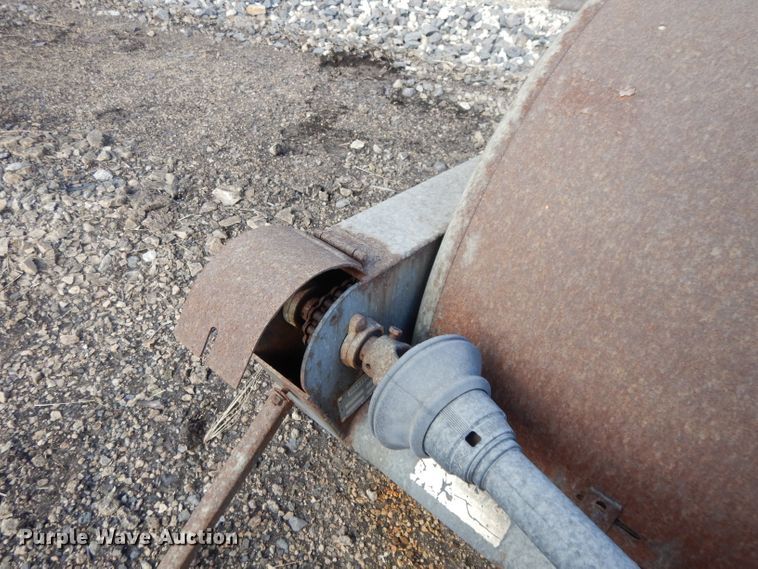 image for item DL2569 Sweepster RHFAC6 broom