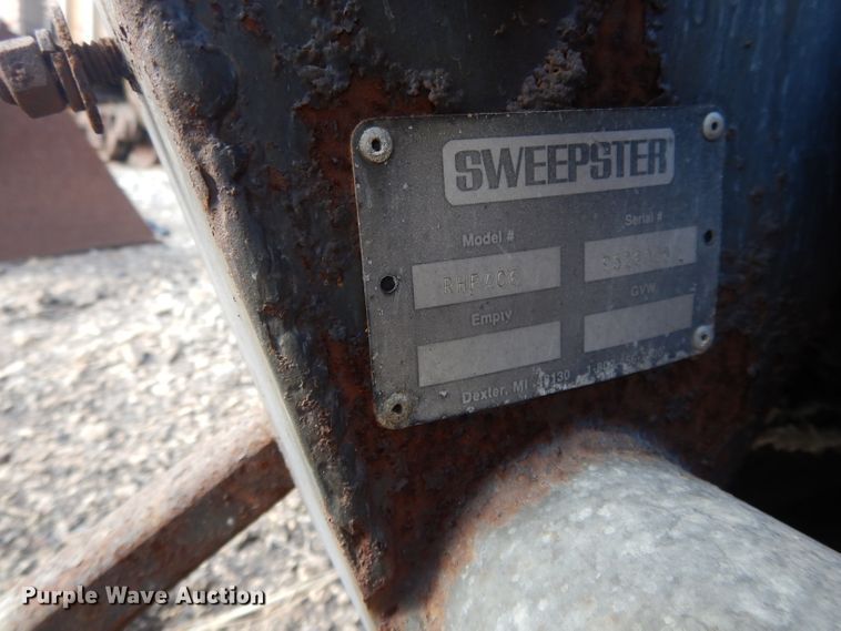 image for item DL2569 Sweepster RHFAC6 broom