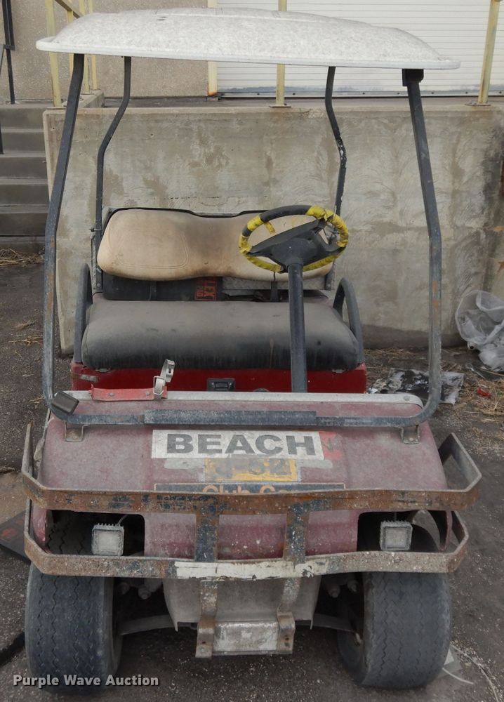 image for item DL2574 (2) golf carts