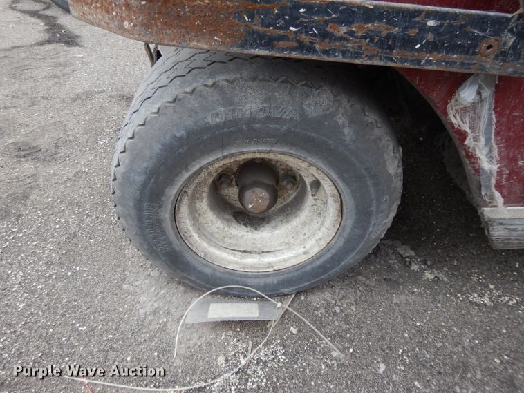 image for item DL2574 (2) golf carts