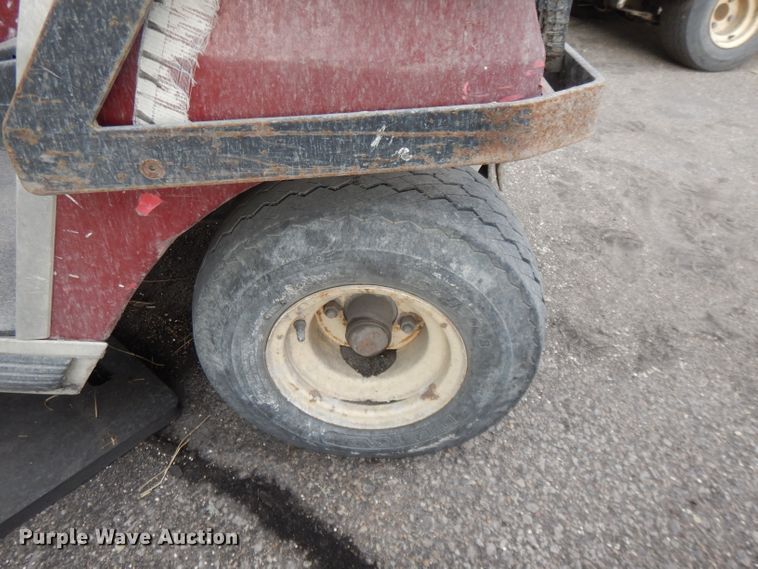 image for item DL2574 (2) golf carts