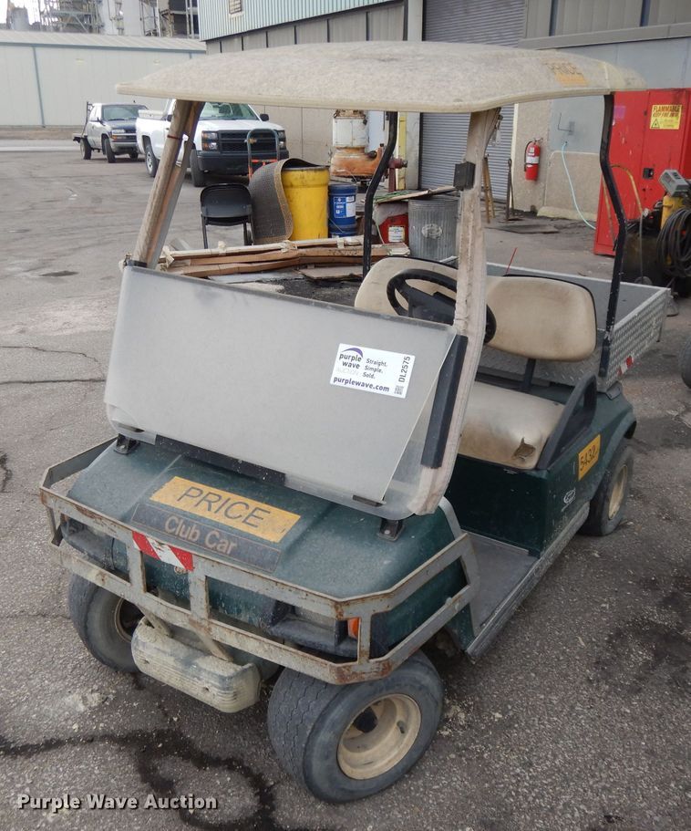 image for item DL2575 (2) golf carts