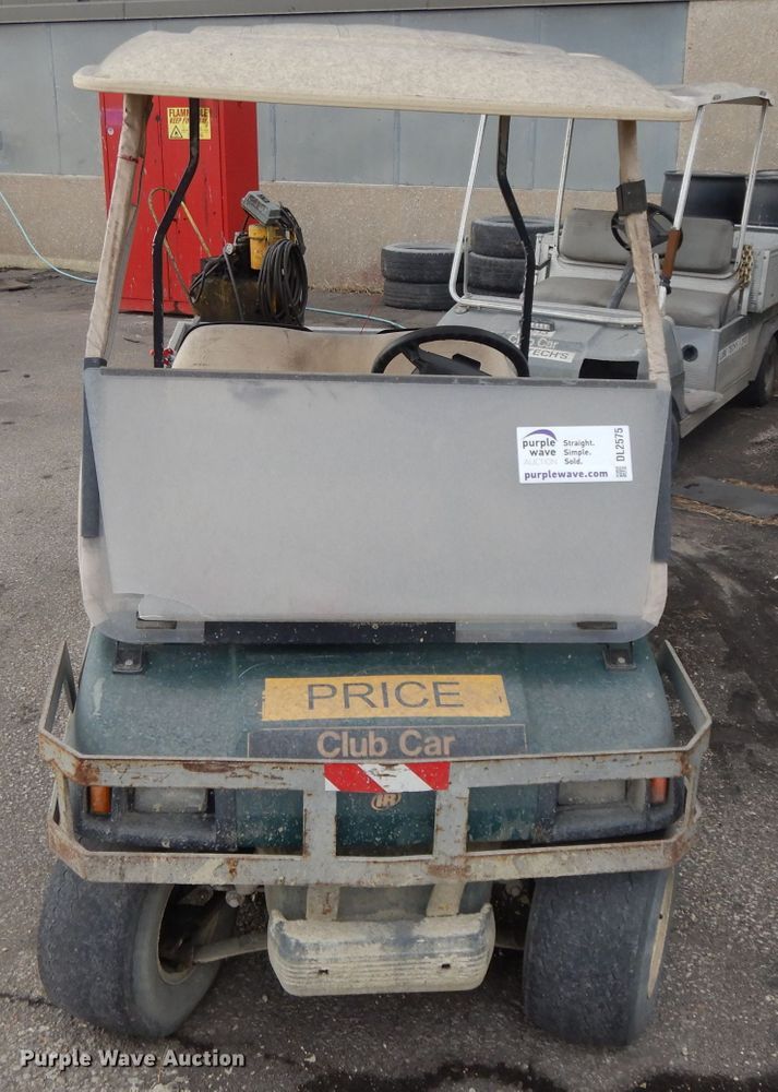 image for item DL2575 (2) golf carts