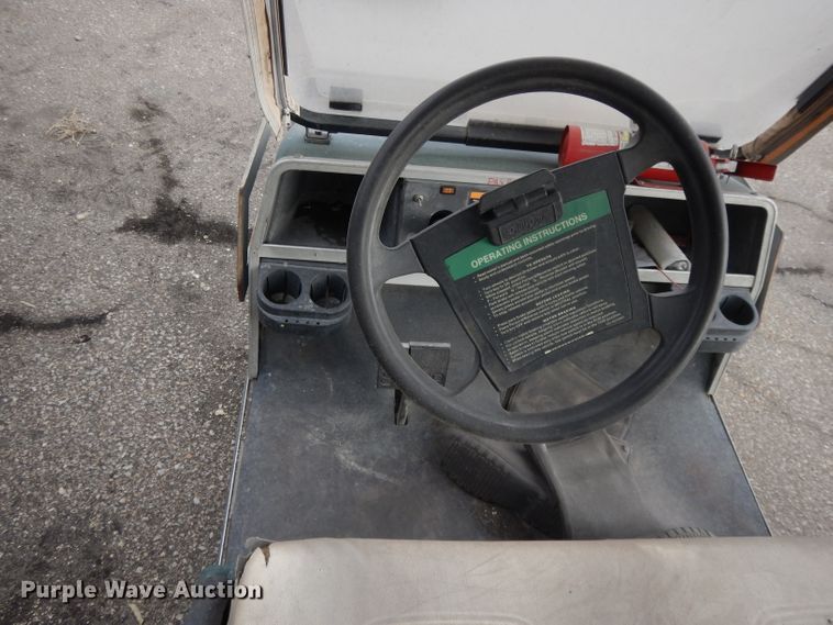 image for item DL2575 (2) golf carts