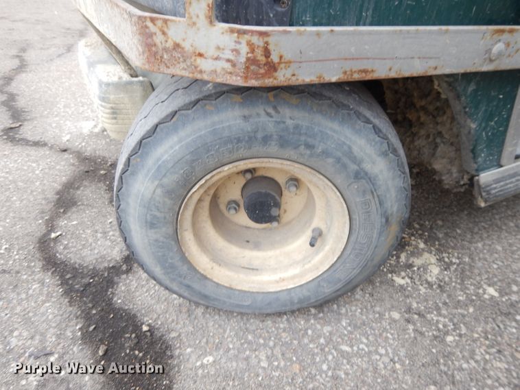 image for item DL2575 (2) golf carts