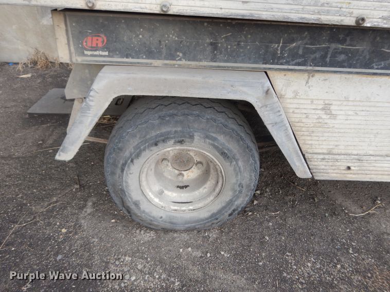 image for item DL2575 (2) golf carts