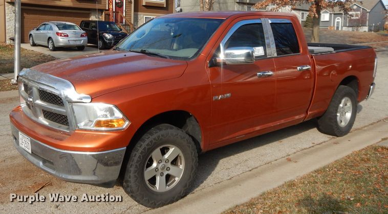 image for item DL2579 2010 Dodge Ram 1500  Crew Cab pickup truck