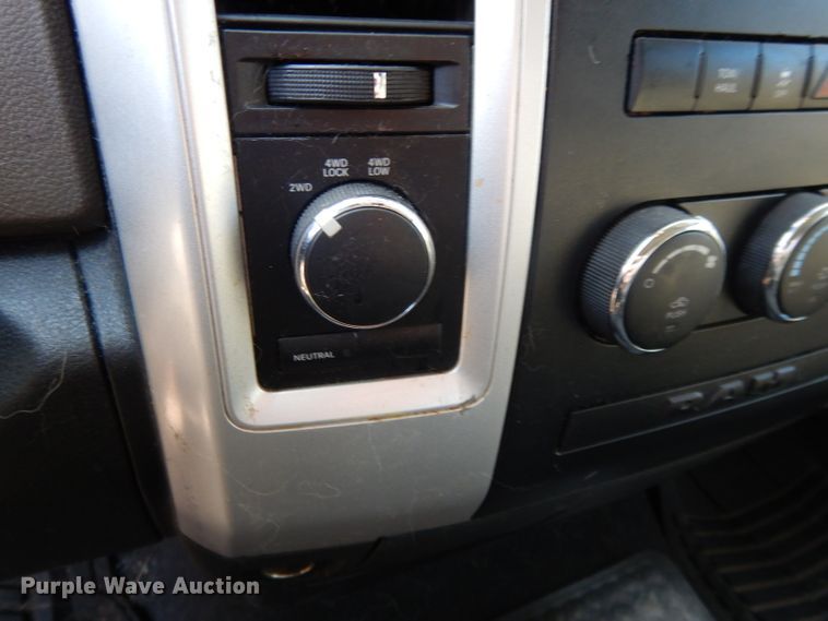 image for item DL2579 2010 Dodge Ram 1500  Crew Cab pickup truck