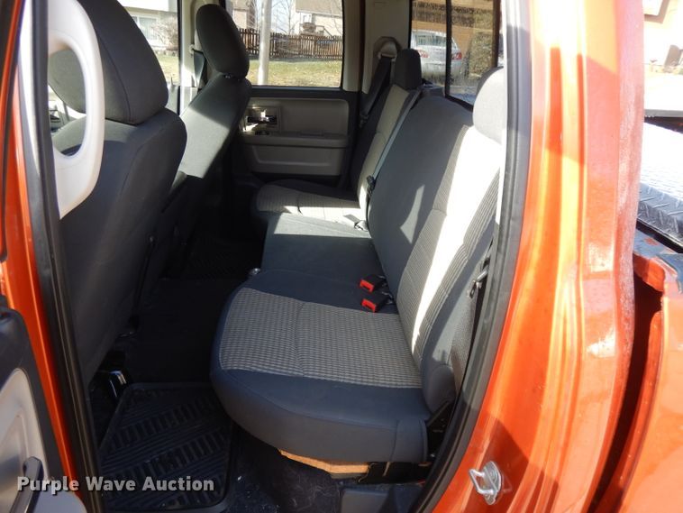 image for item DL2579 2010 Dodge Ram 1500  Crew Cab pickup truck