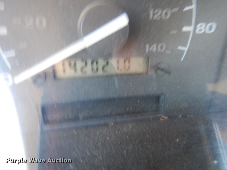 image for item DY9646 1995 Ford F450 Super Duty  bucket truck