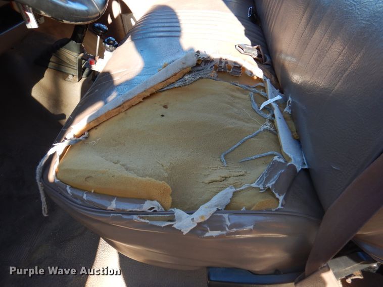 image for item DY9646 1995 Ford F450 Super Duty  bucket truck