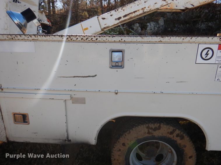 image for item DY9646 1995 Ford F450 Super Duty  bucket truck