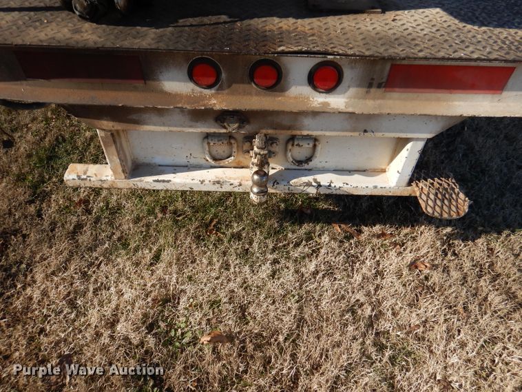 image for item DY9646 1995 Ford F450 Super Duty  bucket truck