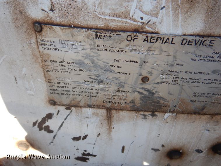 image for item DY9646 1995 Ford F450 Super Duty  bucket truck