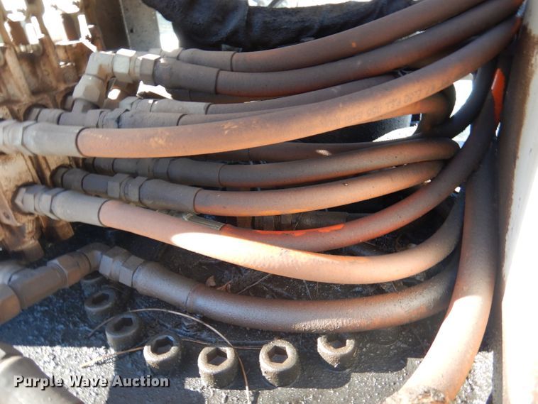 image for item DY9646 1995 Ford F450 Super Duty  bucket truck