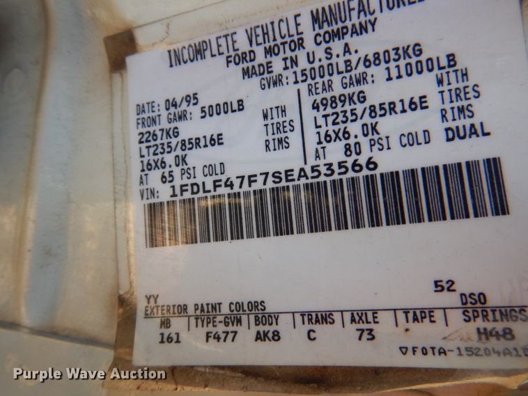 image for item DY9646 1995 Ford F450 Super Duty  bucket truck