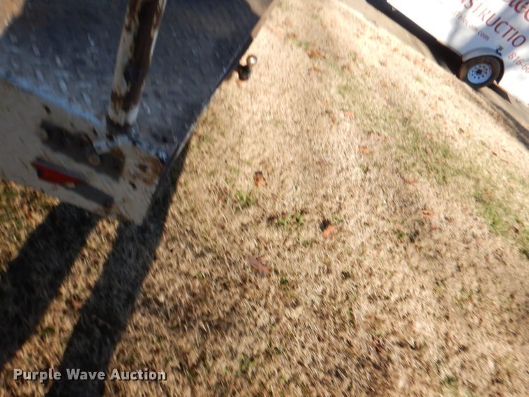 image for item DY9646 1995 Ford F450 Super Duty  bucket truck