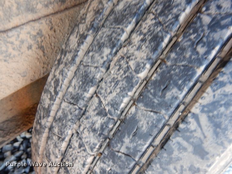 image for item FW9944 2012 Belshe TB14 tilt deck equipment trailer