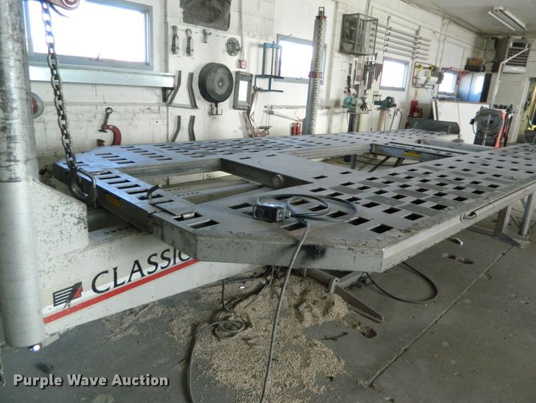 image for item GE9918 1992 Chief 6/92 body alignment system