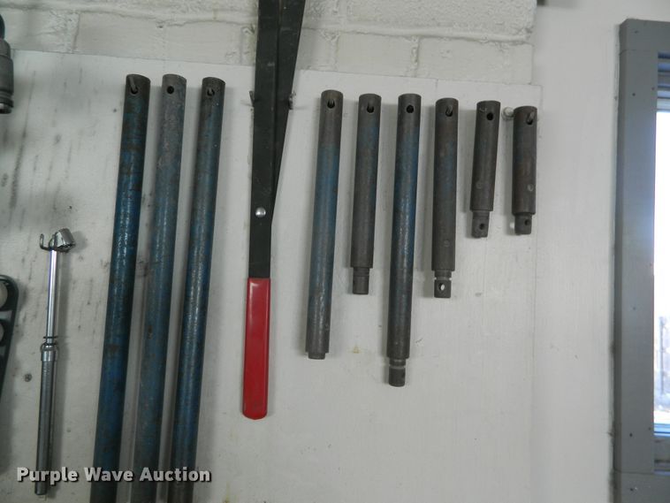 image for item GE9918 1992 Chief 6/92 body alignment system