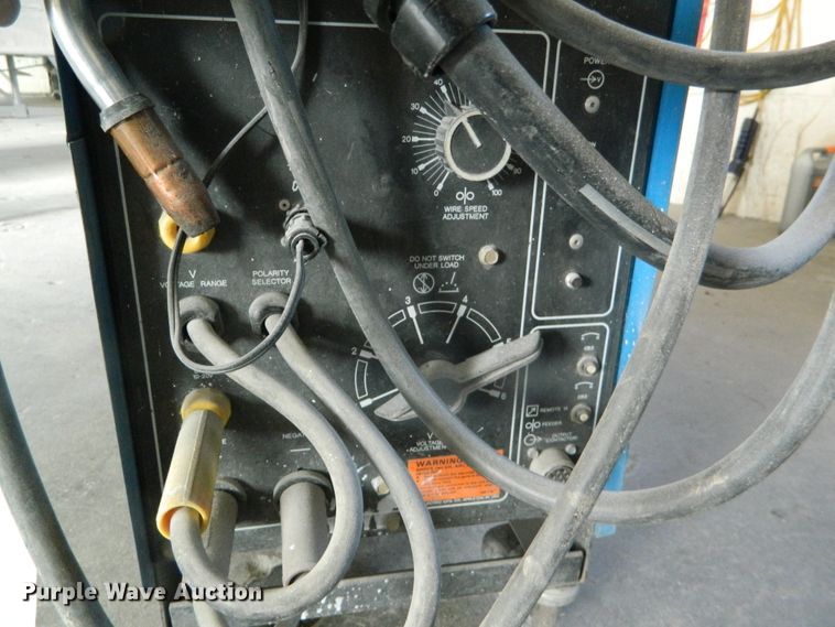image for item GE9923 Miller Millermatic 200 wire welder