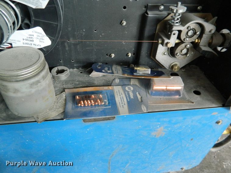 image for item GE9923 Miller Millermatic 200 wire welder