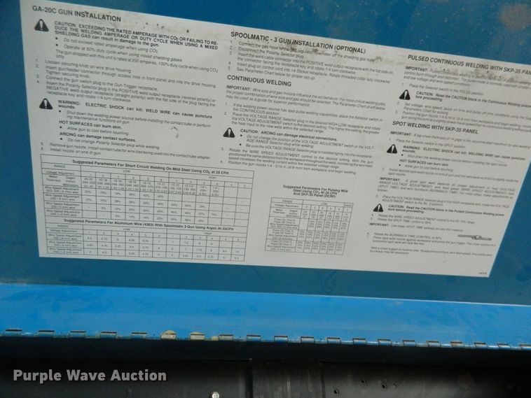 image for item GE9923 Miller Millermatic 200 wire welder