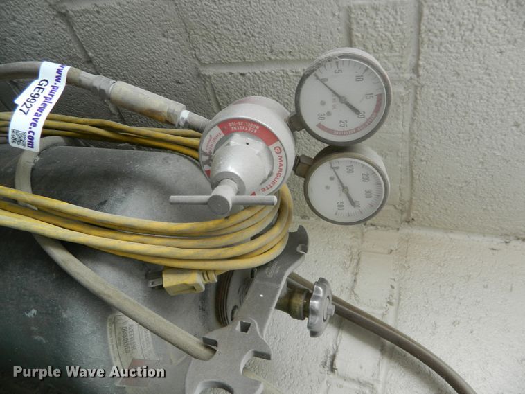 image for item GE9924 Auto body tools