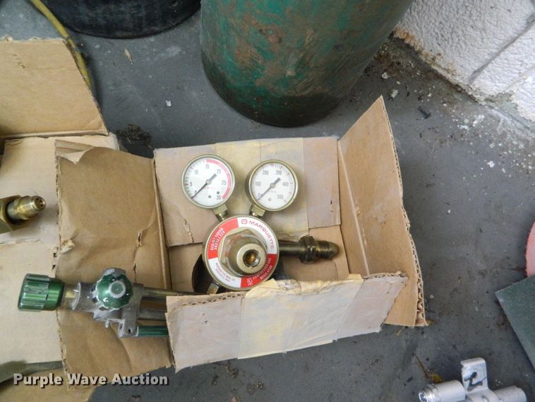 image for item GE9924 Auto body tools