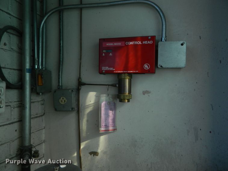 image for item GE9929 Spraybake paint booth