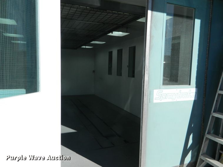 image for item GE9929 Spraybake paint booth