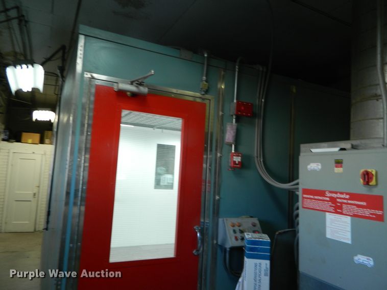 image for item GE9929 Spraybake paint booth